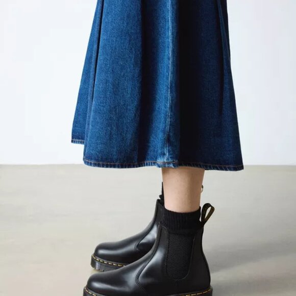 Dr Martens 2976 Bex Smooth Leather Chelsea Boots in Black US 6 - Picture 2 of 9